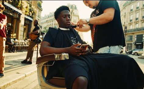 Le livreur a fait demi-tour juste devant chez moi (la vidéo est lunaire)